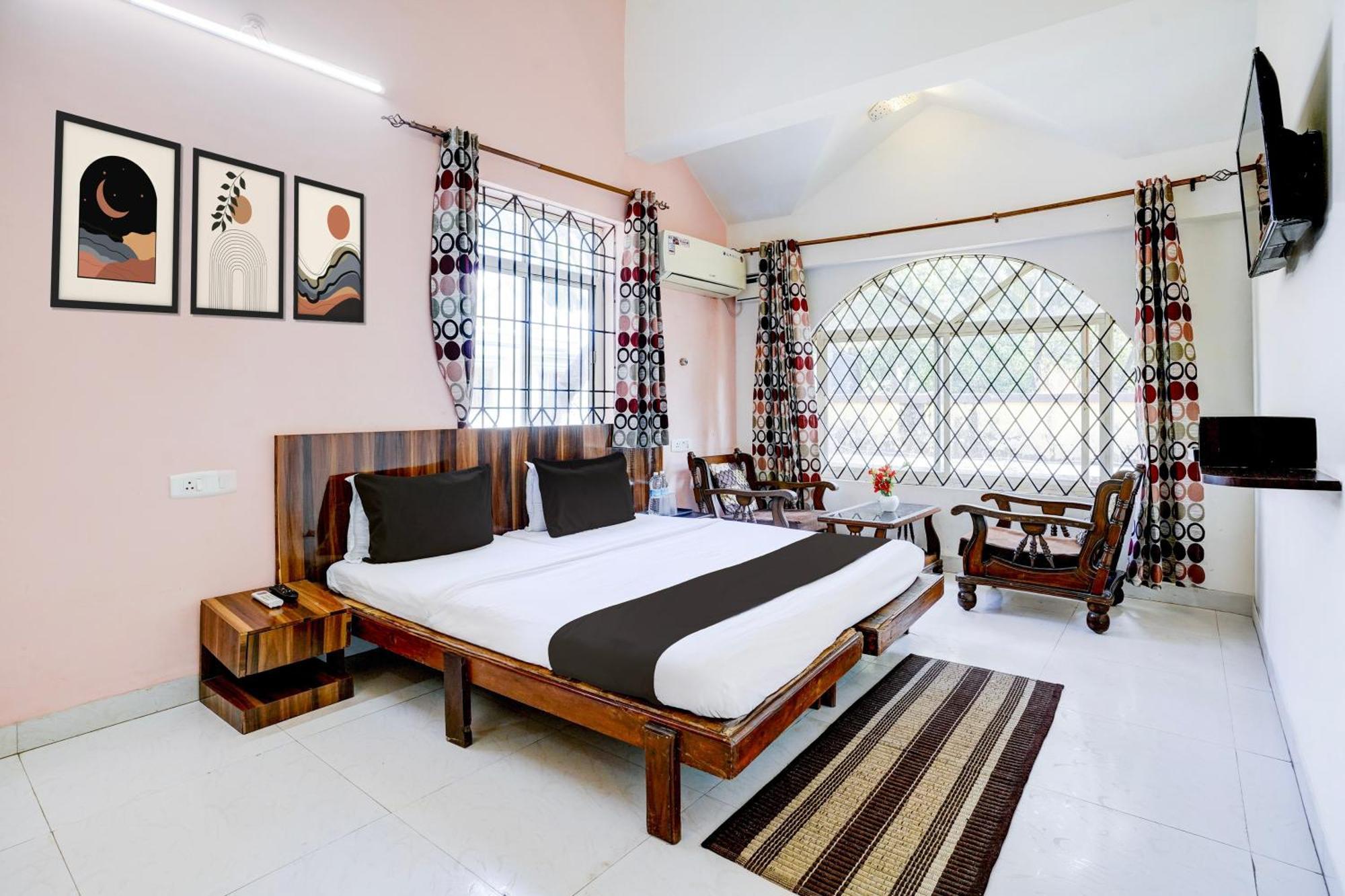 Oyo Flagship Triple Beach Guest House Benaulim Ngoại thất bức ảnh