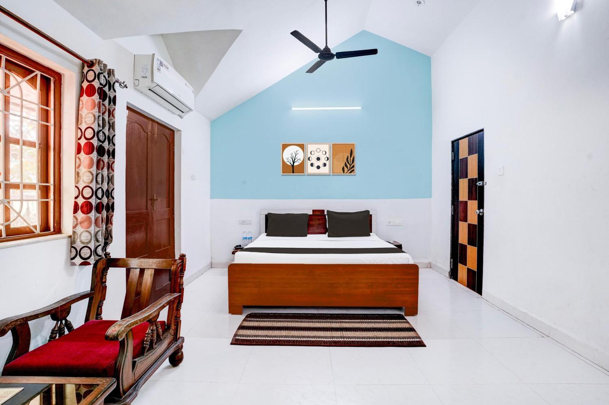 Oyo Flagship Triple Beach Guest House Benaulim Ngoại thất bức ảnh