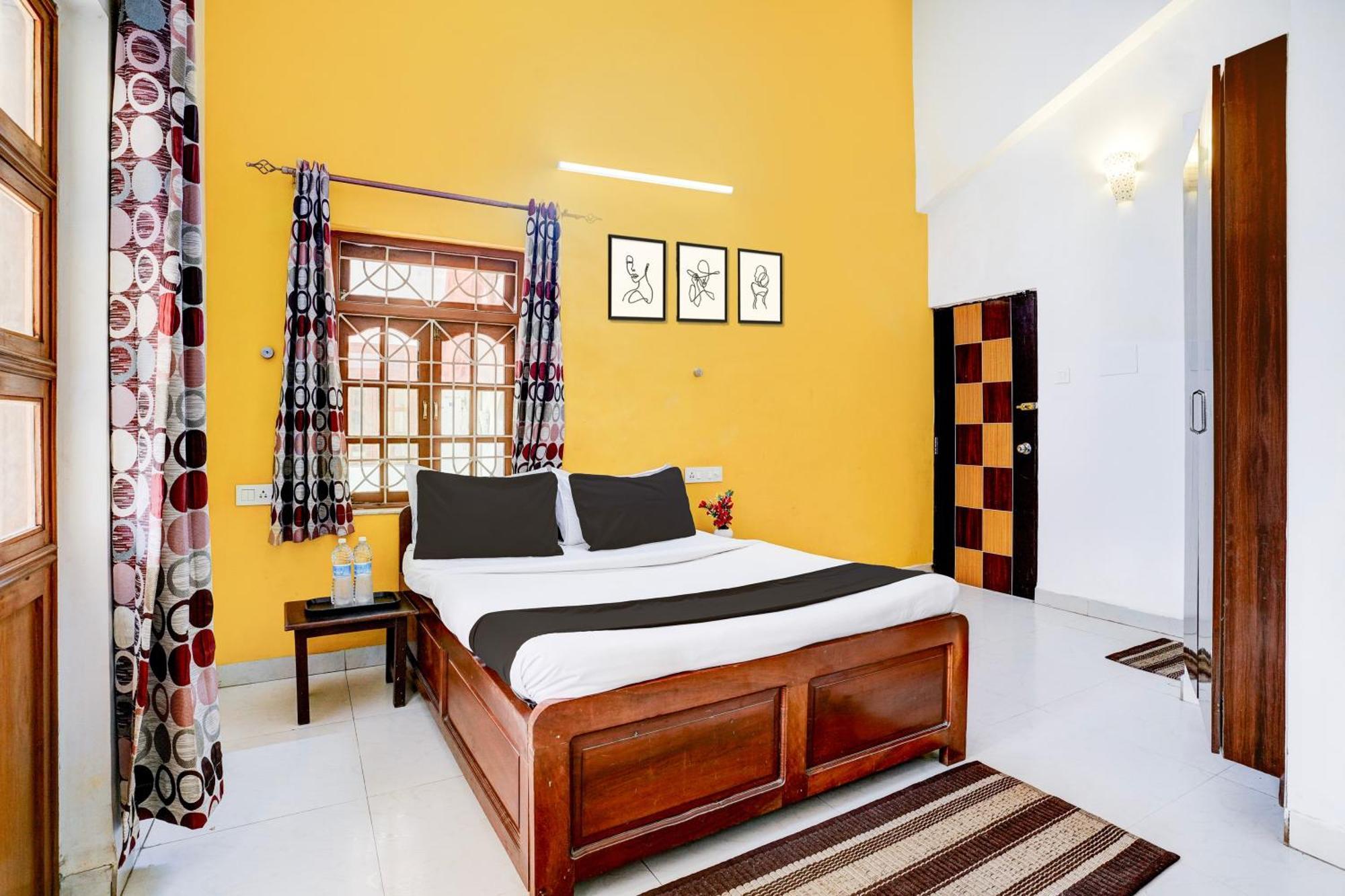Oyo Flagship Triple Beach Guest House Benaulim Ngoại thất bức ảnh